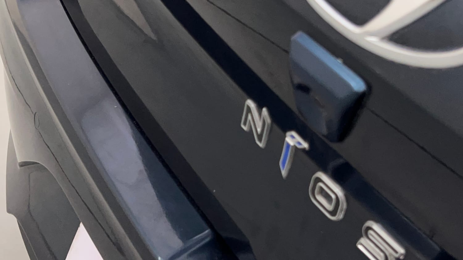 Used 2019 Hyundai Grand i10 Nios Sportz 1.2 Kappa VTVT Petrol Manual top_features Rear camera