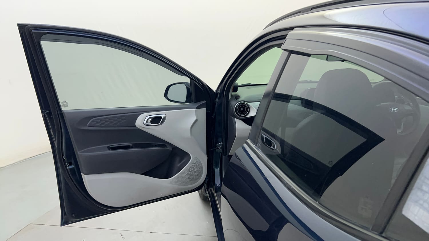 Used 2019 Hyundai Grand i10 Nios Sportz 1.2 Kappa VTVT Petrol Manual interior LEFT FRONT DOOR OPEN VIEW