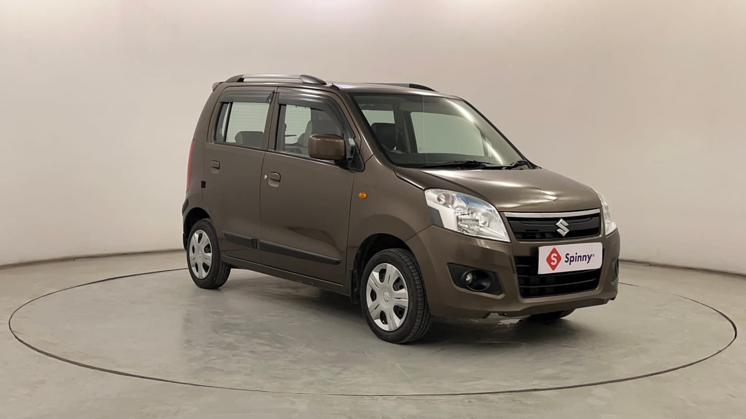 Used 2018 Maruti Suzuki Wagon R VXI Petrol Manual exterior RIGHT FRONT CORNER VIEW