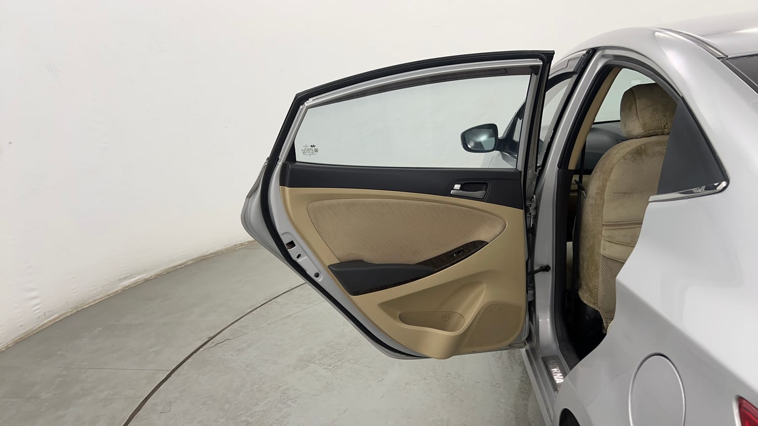 Used 2016 Hyundai Verna 1.6 VTVT SX AT Petrol Automatic interior LEFT REAR DOOR OPEN VIEW