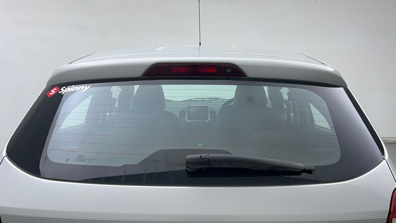 Used 2019 Ford Figo Titanium 1.2 Ti-VCT MT Petrol Manual exterior BACK WINDSHIELD VIEW