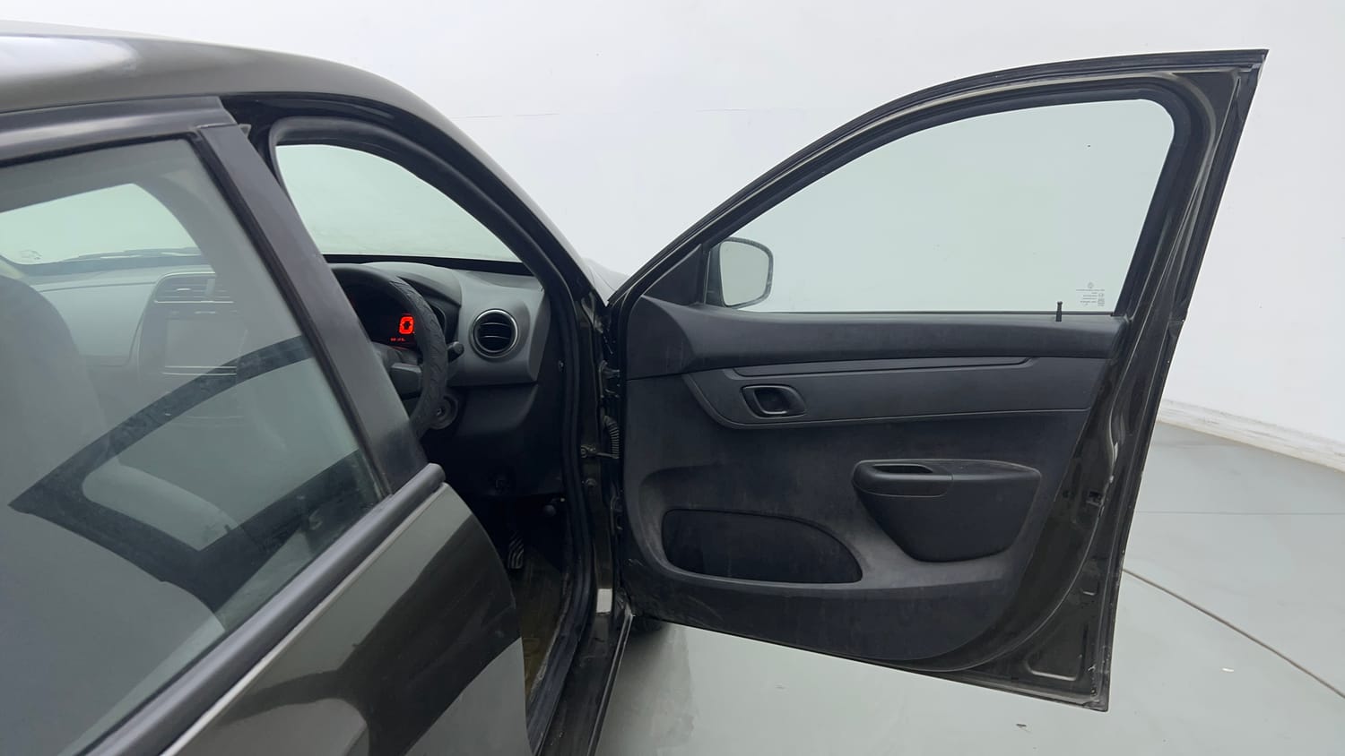 Used 2017 Renault Kwid RXT Petrol Manual interior RIGHT FRONT DOOR OPEN VIEW