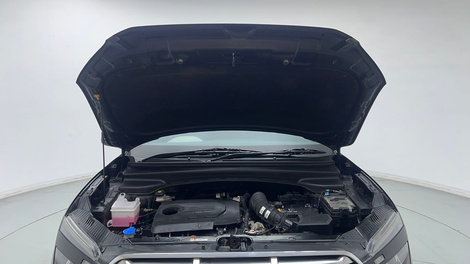 Used 2023 Hyundai Creta SX 1.5 Diesel Diesel Manual engine ENGINE & BONNET OPEN FRONT VIEW