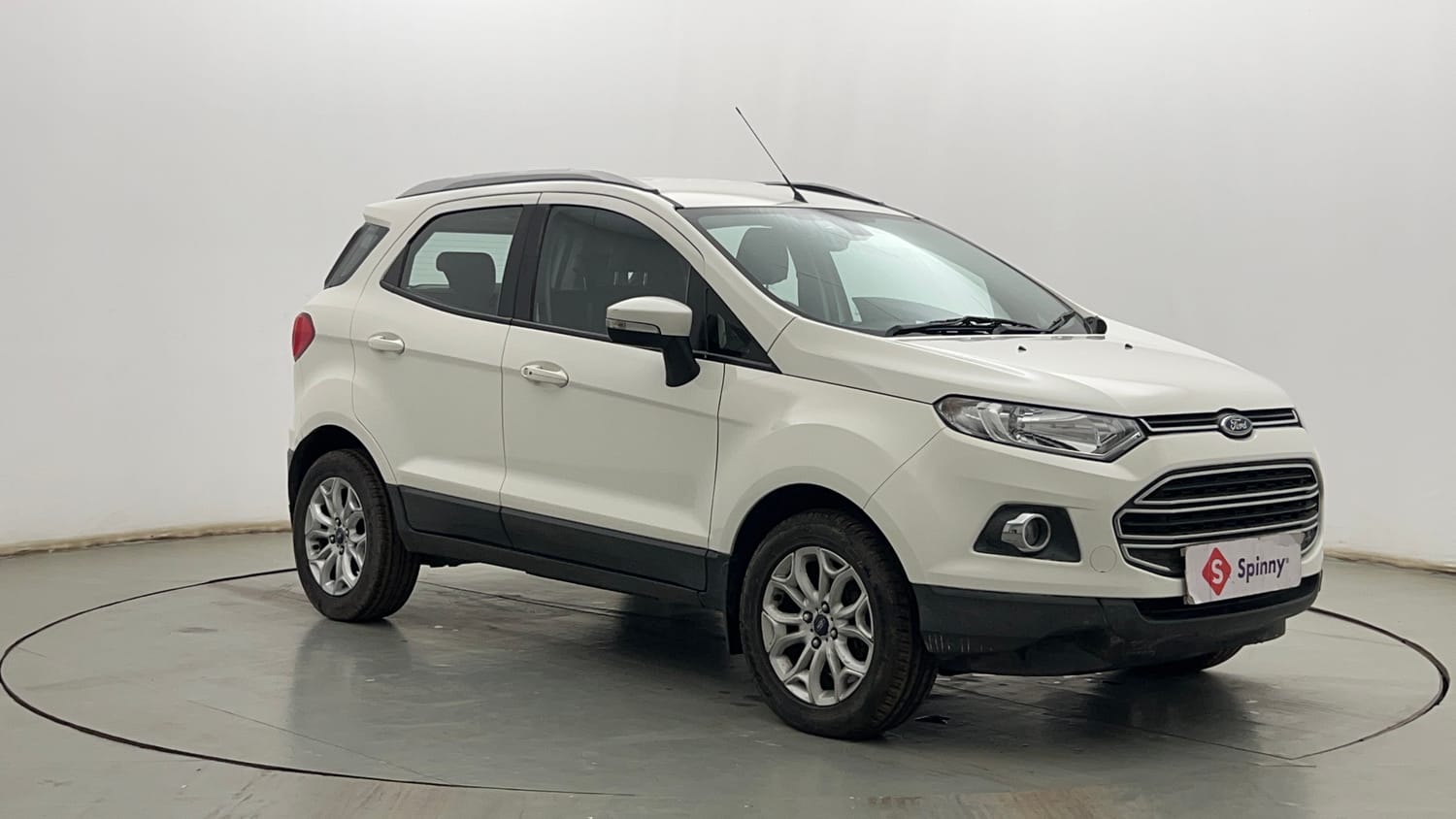 Used 2017 Ford EcoSport Titanium 1.5L TDCi Diesel Manual exterior RIGHT FRONT CORNER VIEW
