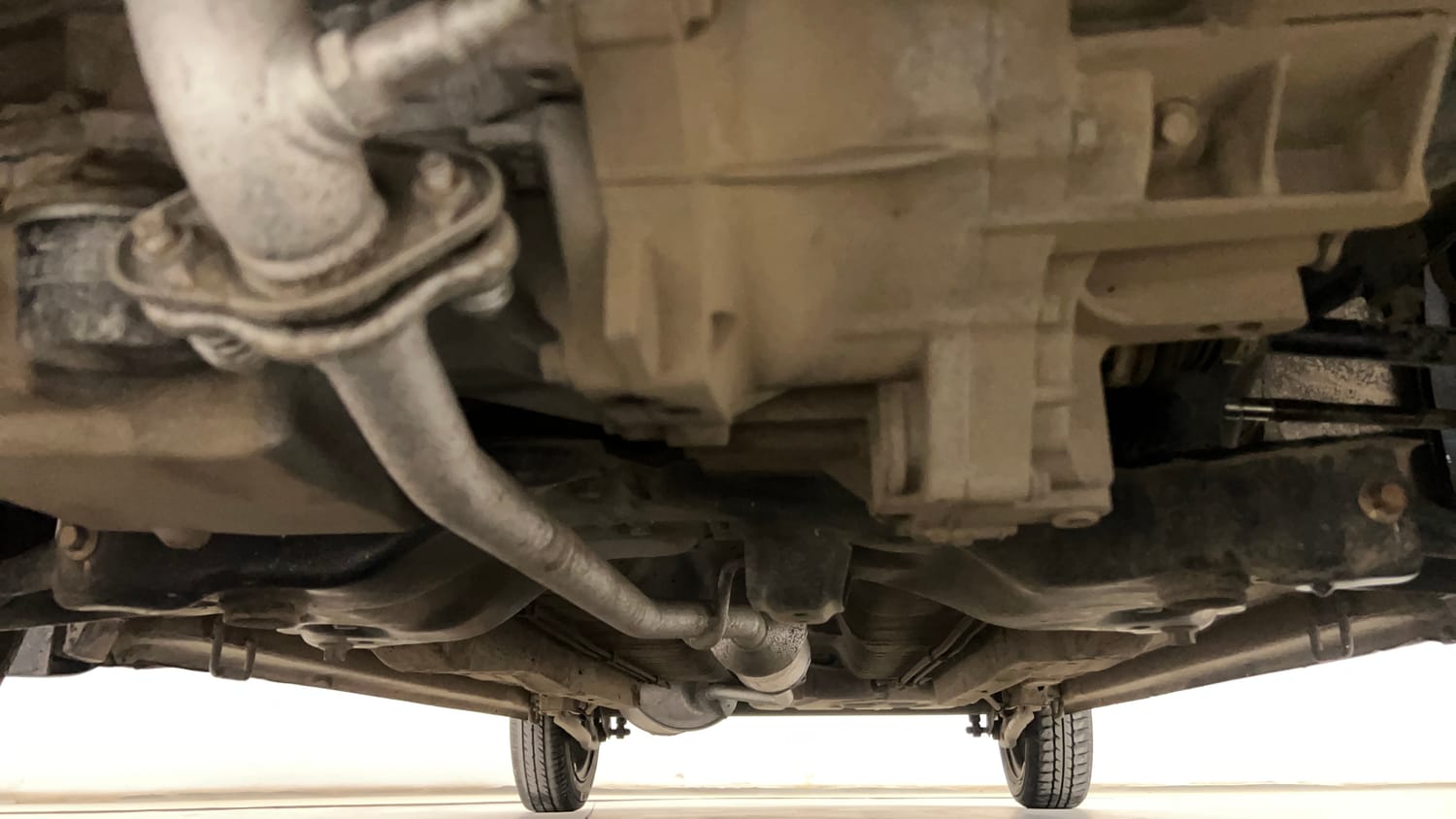 Used 2018 Maruti Suzuki Wagon R VXI Petrol Manual extra FRONT LEFT UNDERBODY VIEW