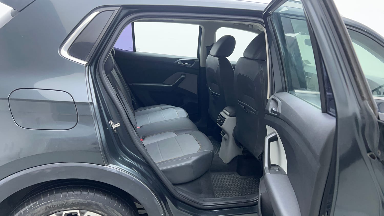 2021 Skoda Kushaq Style 1.0L TSI MT-18