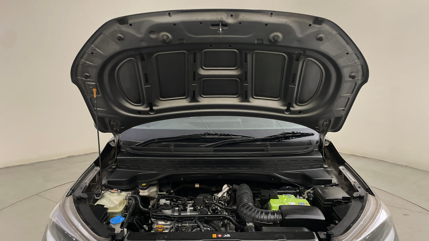 Used 2020 Kia Sonet GTX Plus 1.0 DCT Petrol Automatic engine ENGINE & BONNET OPEN FRONT VIEW