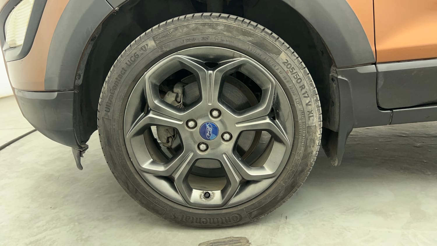 Used 2020 Ford EcoSport S Petrol Petrol Manual tyres LEFT FRONT TYRE RIM VIEW