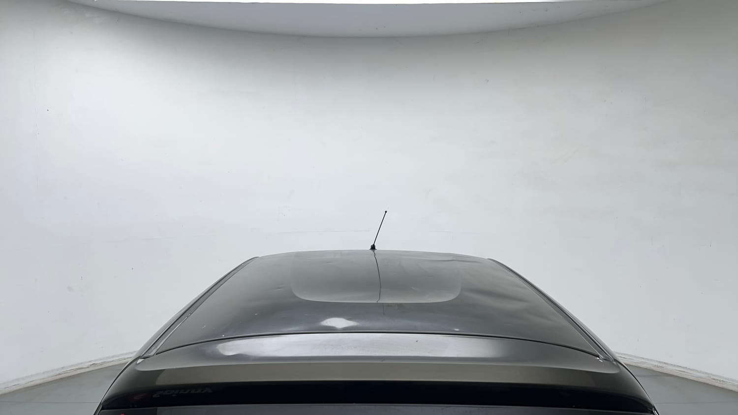Used 2017 Renault Kwid RXT Petrol Manual exterior EXTERIOR ROOF VIEW