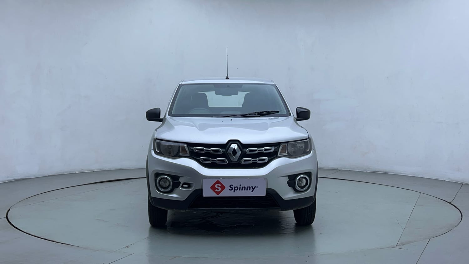 Used 2017 Renault Kwid 1.0 RXT AMT Petrol Automatic exterior FRONT VIEW
