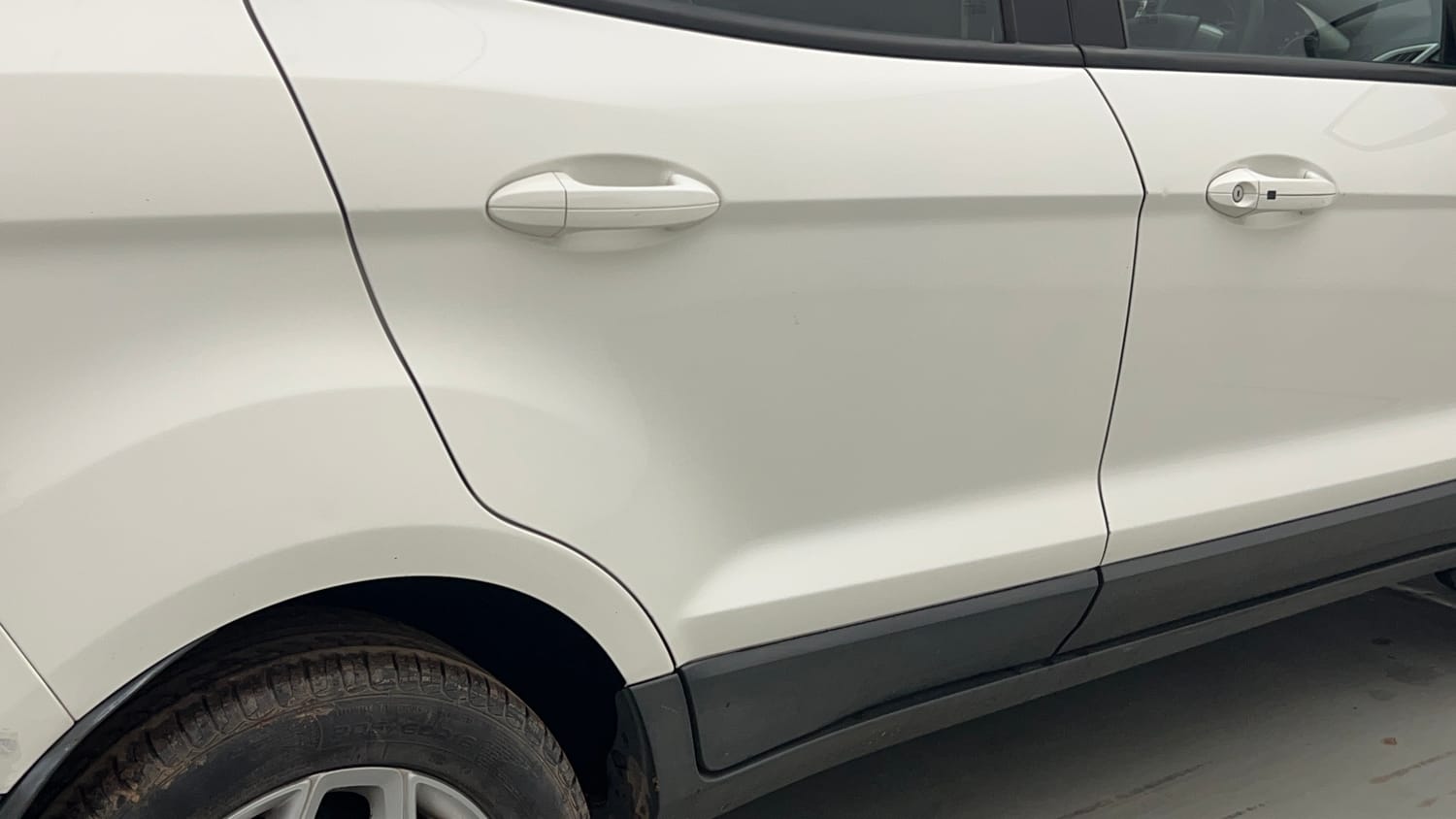 Used 2017 Ford EcoSport Titanium 1.5L TDCi Diesel Manual dents MINOR DENT