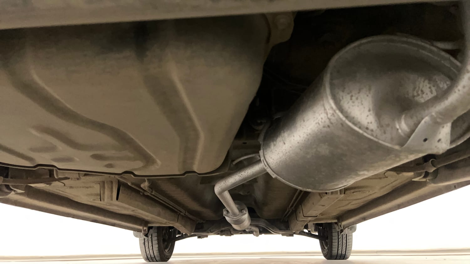 Used 2018 Maruti Suzuki Wagon R VXI Petrol Manual extra REAR UNDERBODY VIEW (TAKEN FROM REAR)