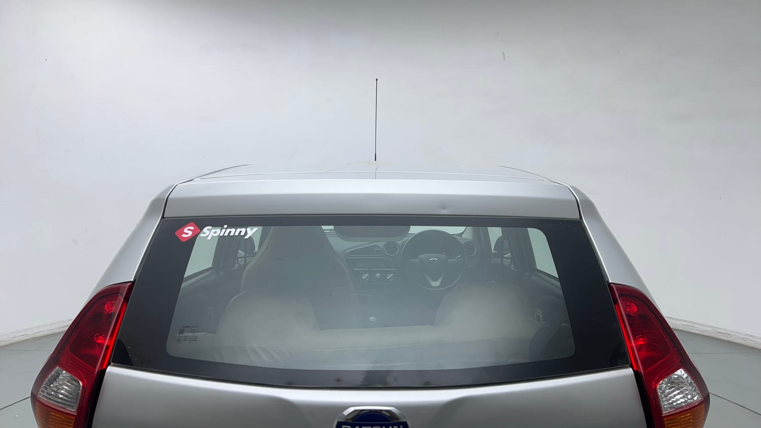Used 2019 Datsun Redi-GO T (O) Petrol Manual exterior BACK WINDSHIELD VIEW