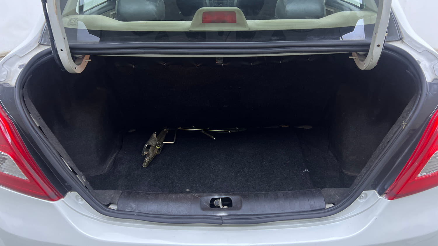 Used 2012 Maruti Suzuki Swift Dzire VXI Petrol Manual interior DICKY INSIDE VIEW