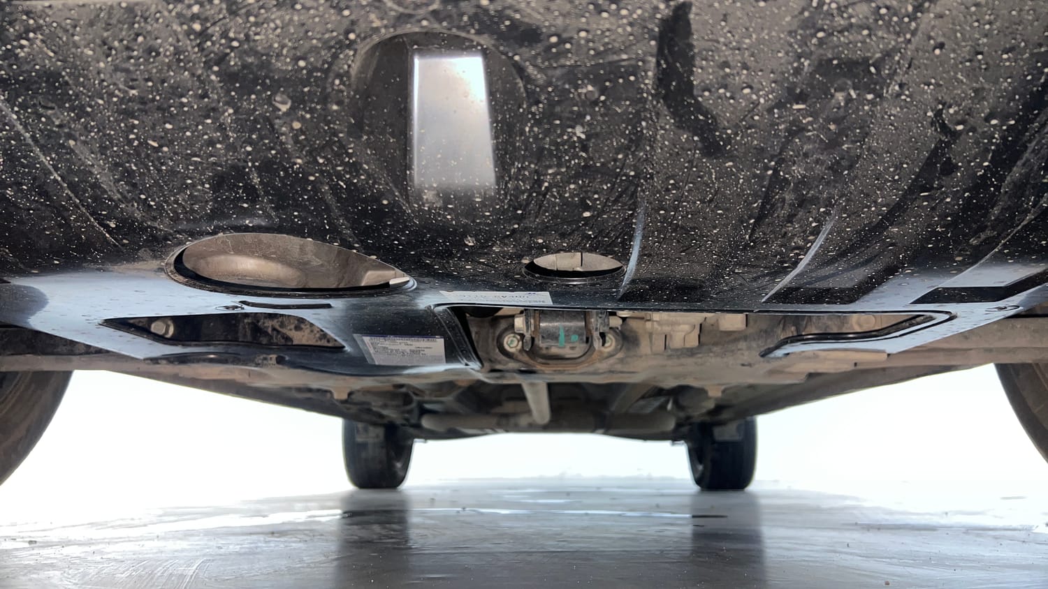 Used 2022 Hyundai Alcazar Prestige (O) 7 STR 1.5 Diesel AT Diesel Automatic extra FRONT LEFT UNDERBODY VIEW