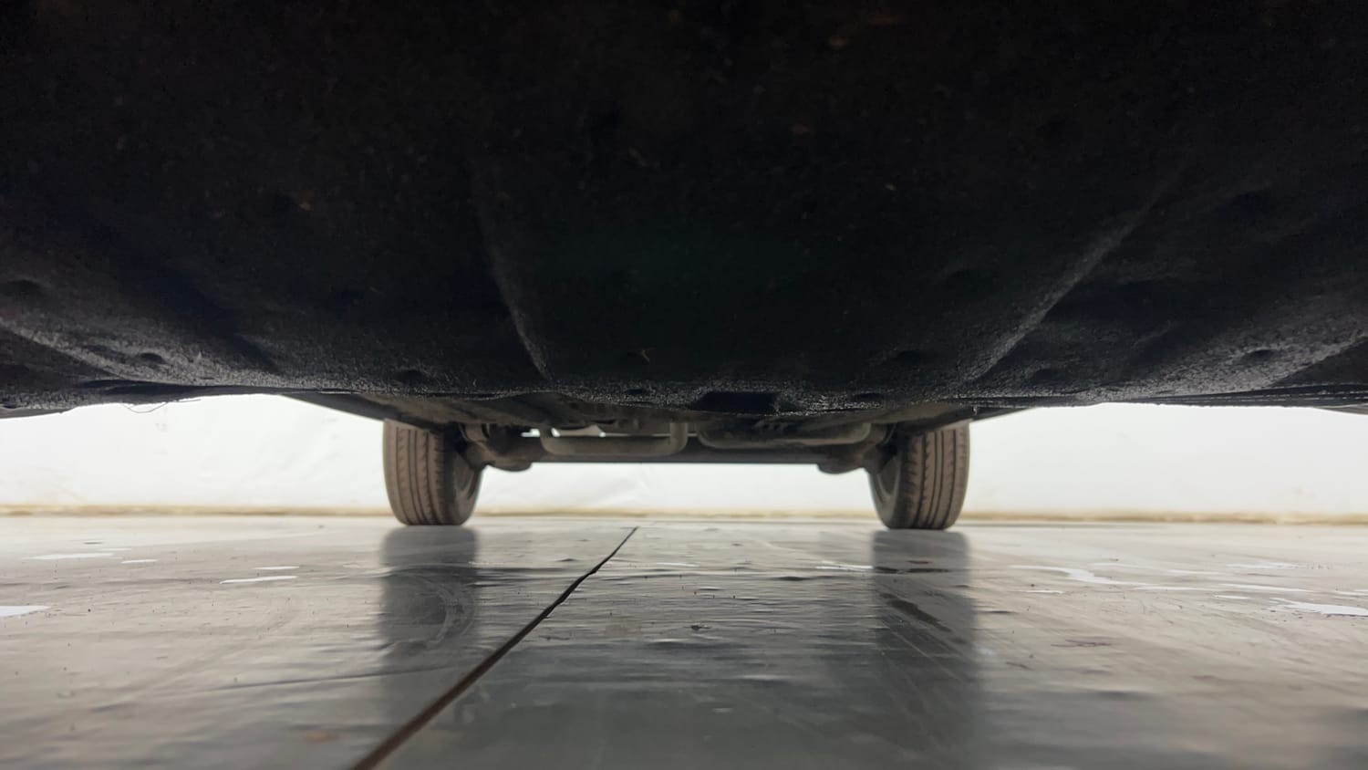 Used 2017 Ford EcoSport Titanium 1.5L TDCi Diesel Manual extra FRONT LEFT UNDERBODY VIEW