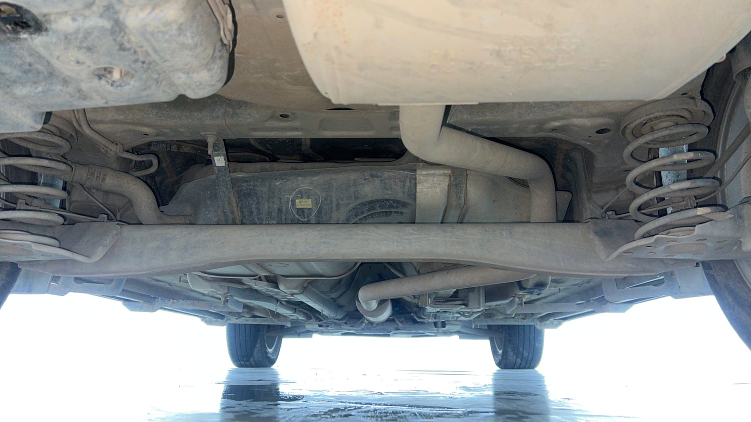 Used 2023 Hyundai Creta SX 1.5 Diesel Diesel Manual extra REAR UNDERBODY VIEW (TAKEN FROM REAR)