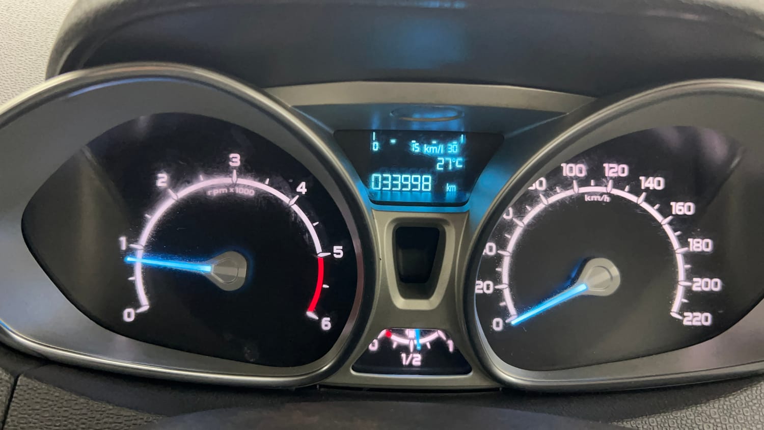 Used 2017 Ford EcoSport Titanium 1.5L TDCi Diesel Manual interior CLUSTERMETER VIEW