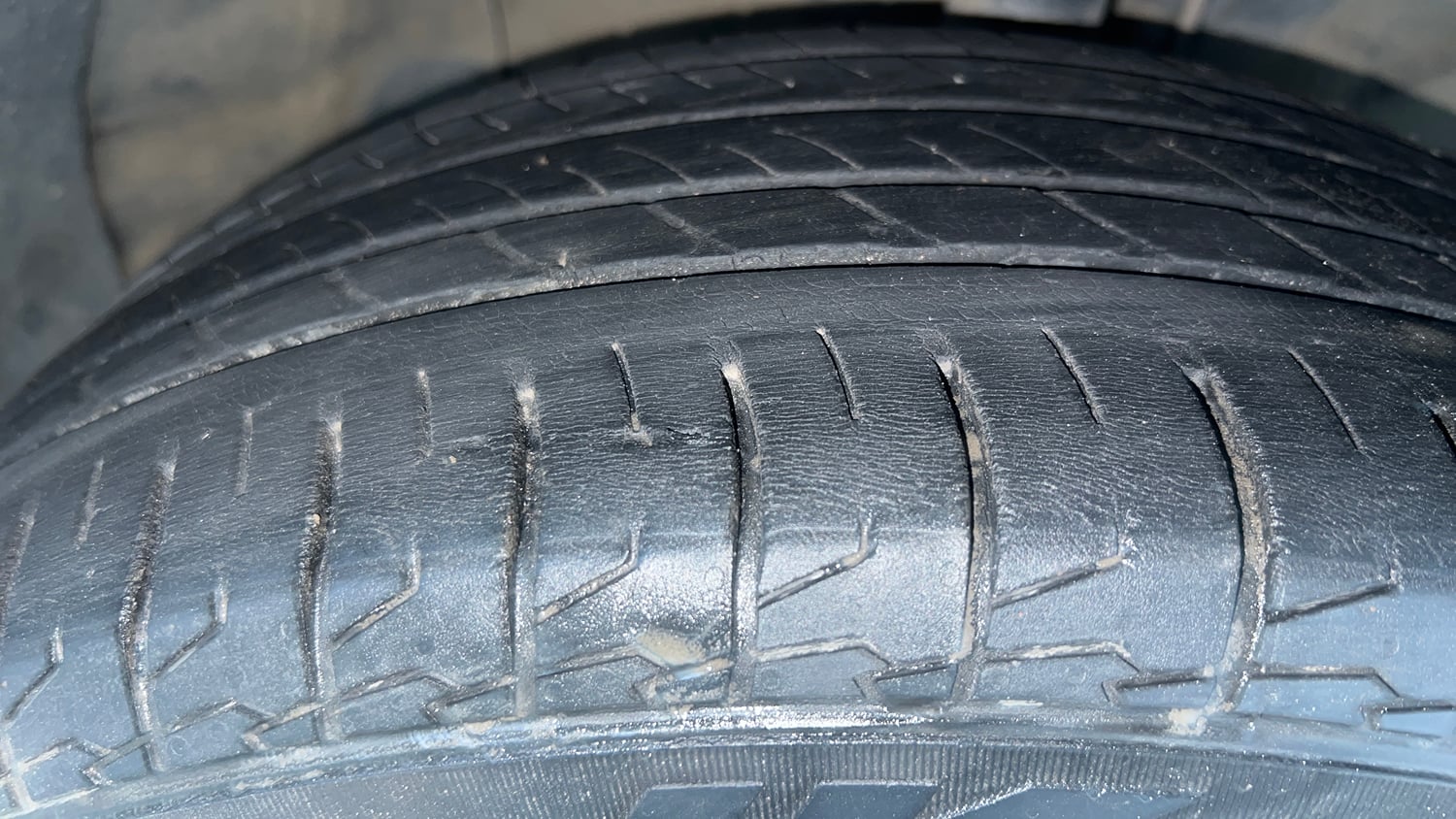 Used 2023 Hyundai Creta SX 1.5 Diesel Diesel Manual tyres RIGHT FRONT TYRE TREAD VIEW