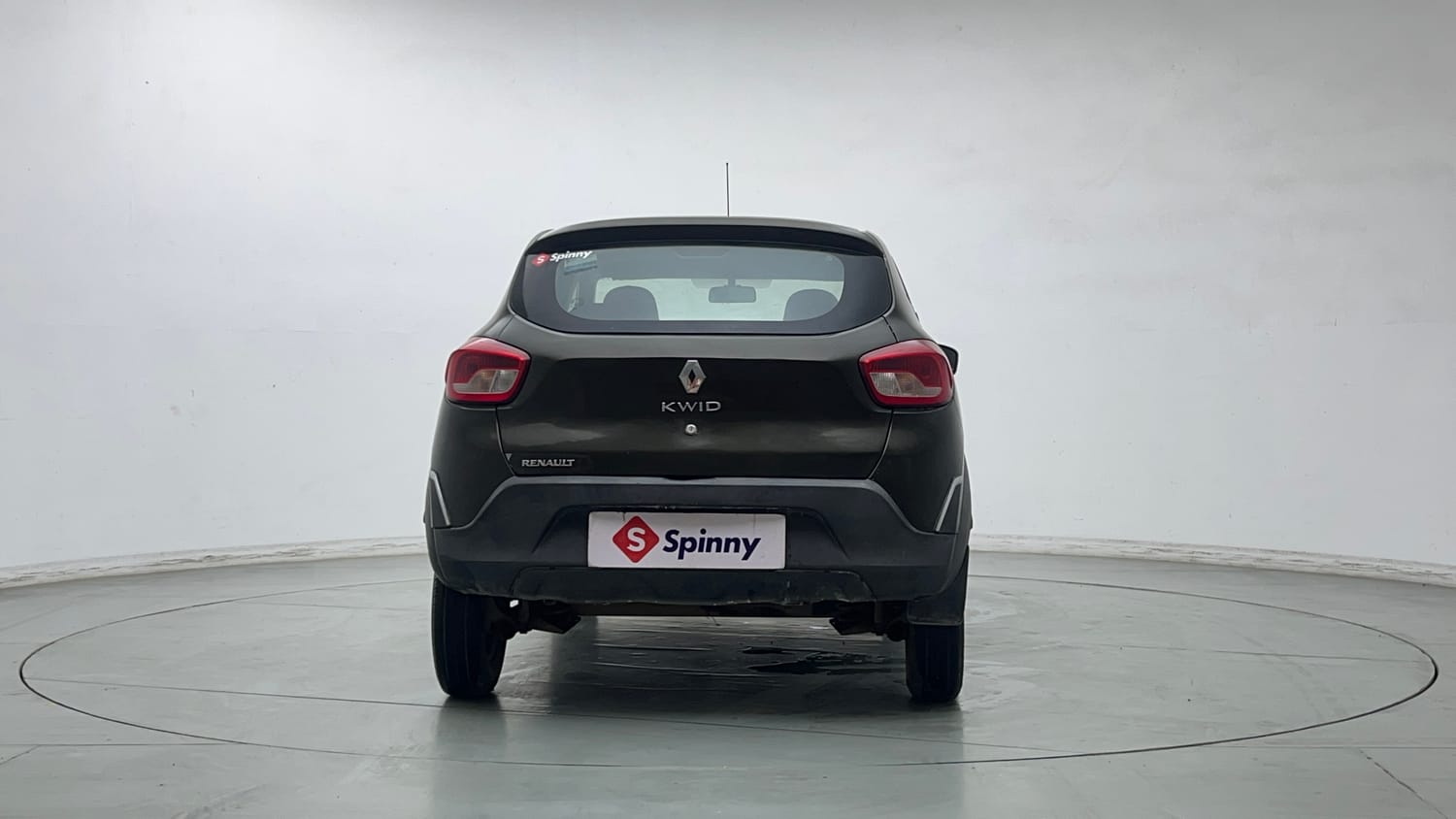Used 2017 Renault Kwid RXT Petrol Manual exterior BACK VIEW