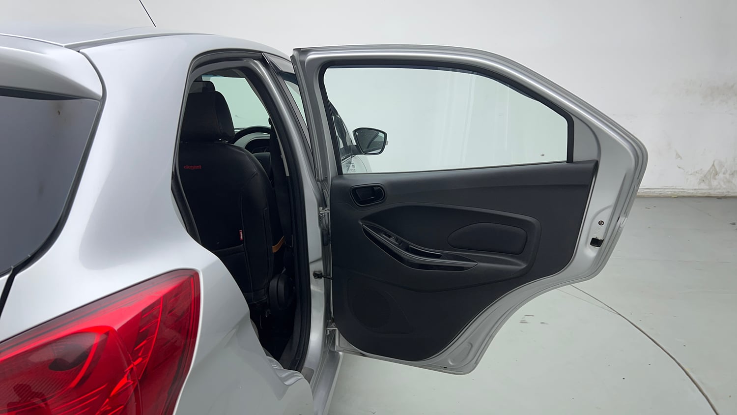 Used 2019 Ford Figo Titanium 1.2 Ti-VCT MT Petrol Manual interior RIGHT REAR DOOR OPEN VIEW