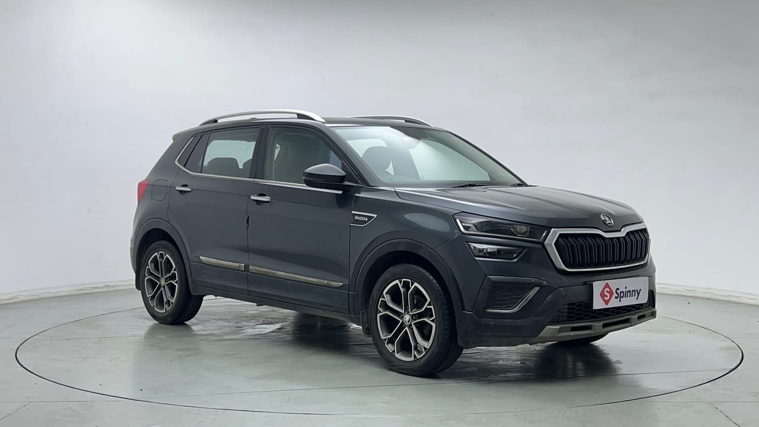 2021 Skoda Kushaq Style 1.0L TSI MT-6