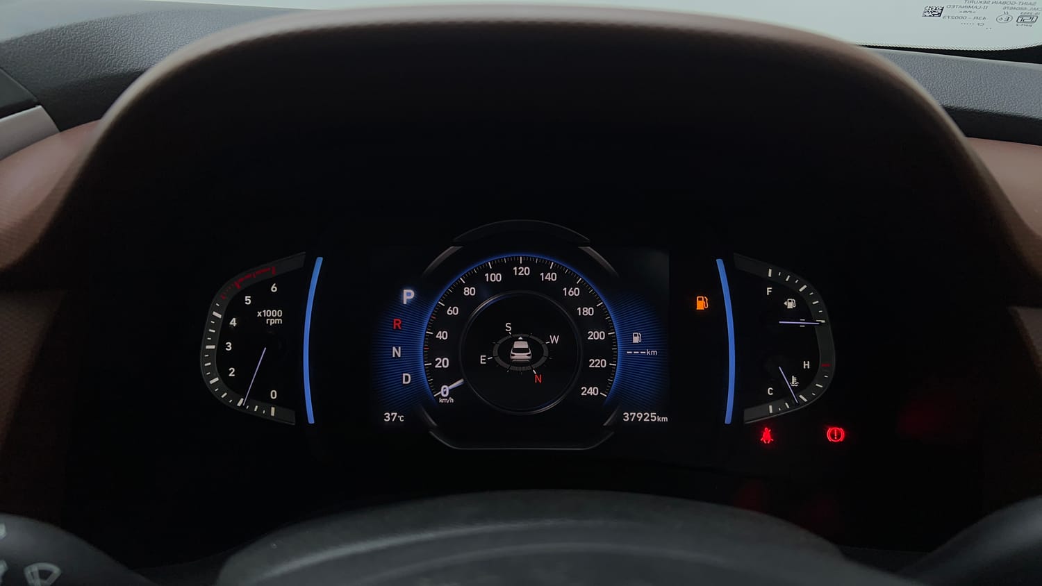 Used 2022 Hyundai Alcazar Prestige (O) 7 STR 1.5 Diesel AT Diesel Automatic interior CLUSTERMETER VIEW