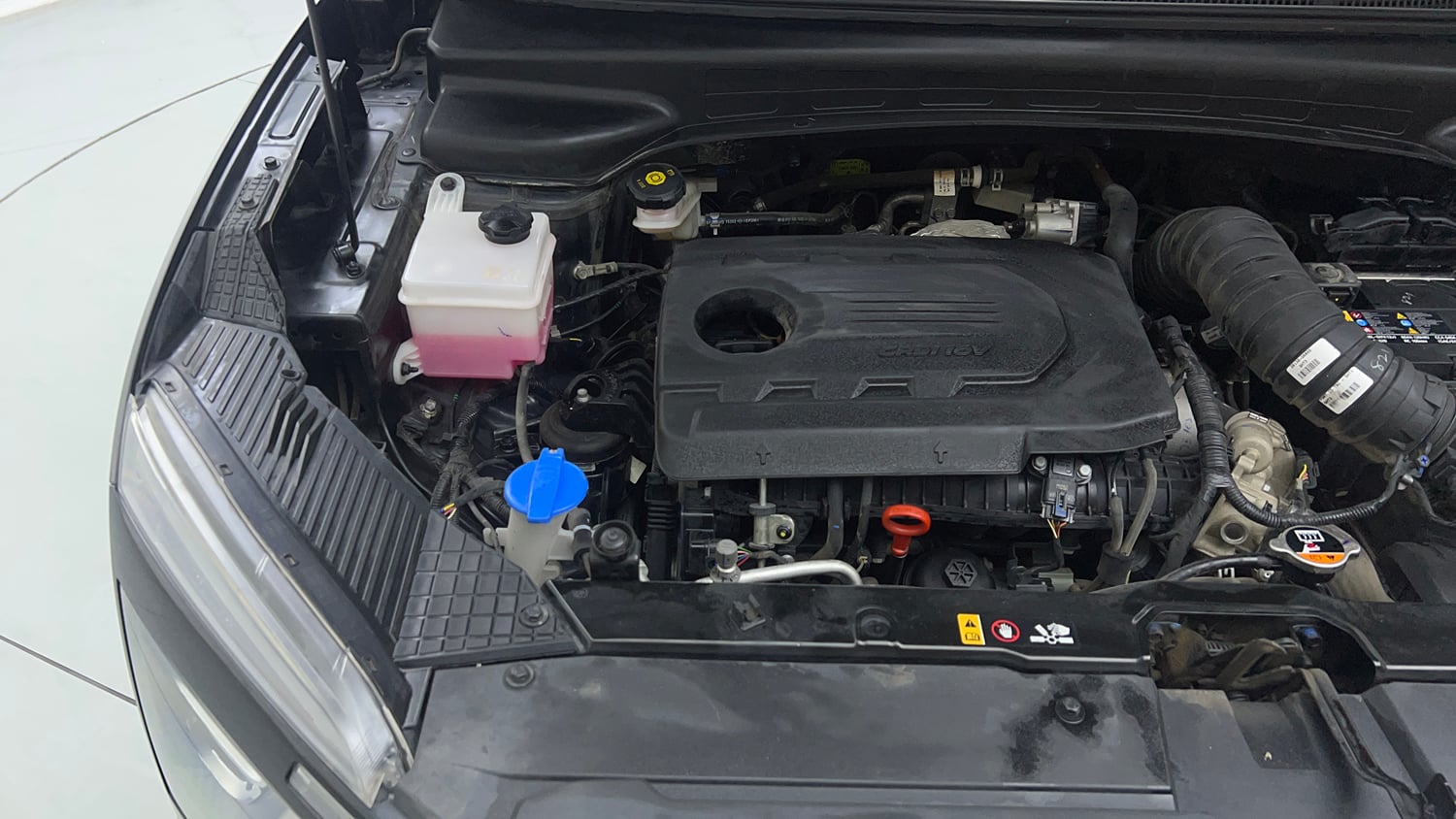 Used 2023 Hyundai Creta SX 1.5 Diesel Diesel Manual engine ENGINE RIGHT SIDE VIEW