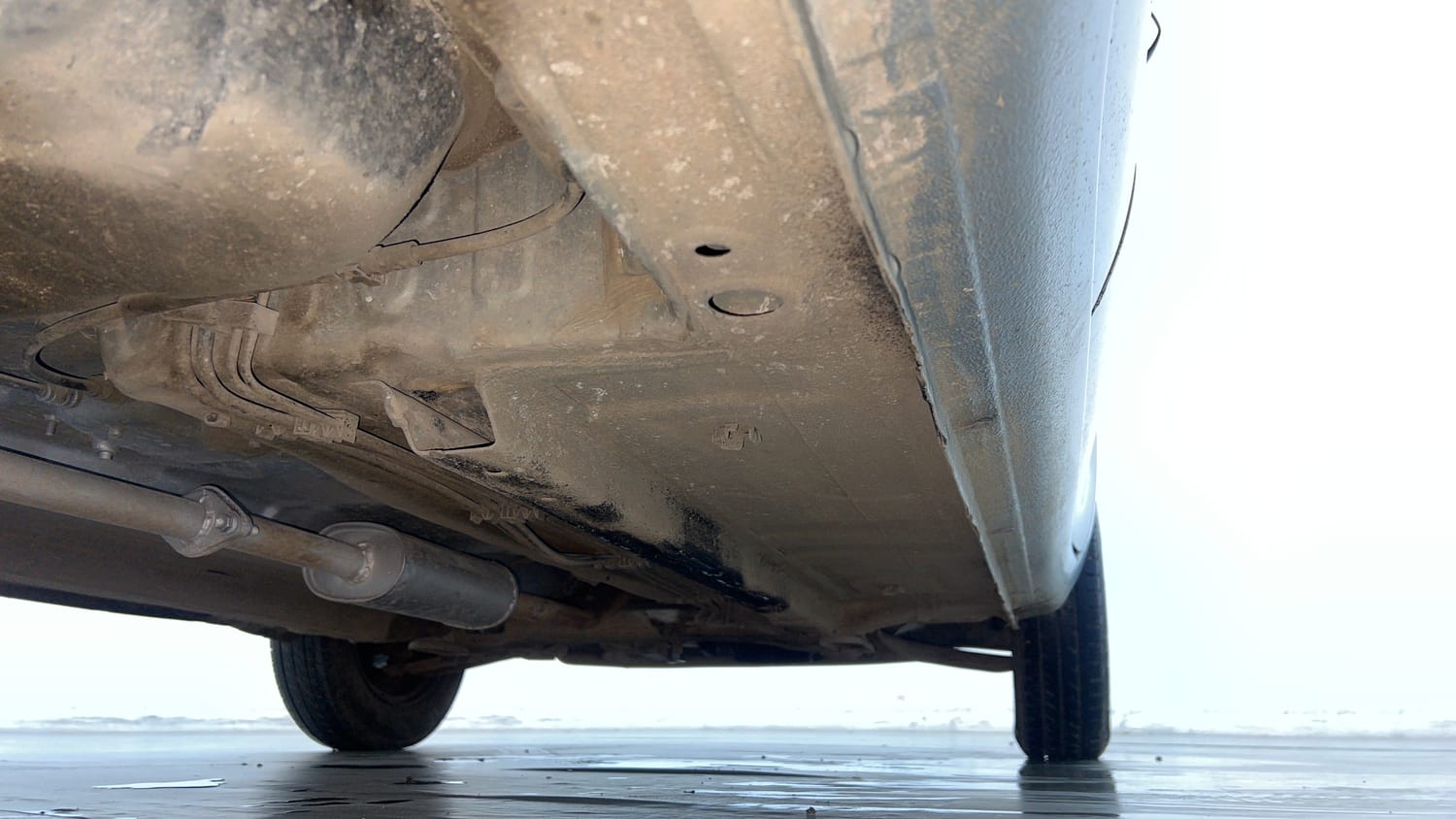 Used 2019 Datsun Redi-GO T (O) Petrol Manual extra REAR RIGHT UNDERBODY VIEW