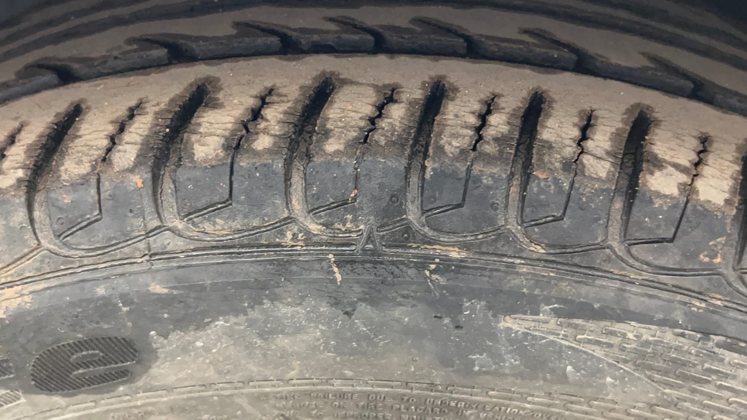 Used 2017 Ford EcoSport Titanium 1.5L TDCi Diesel Manual tyres LEFT FRONT TYRE TREAD VIEW