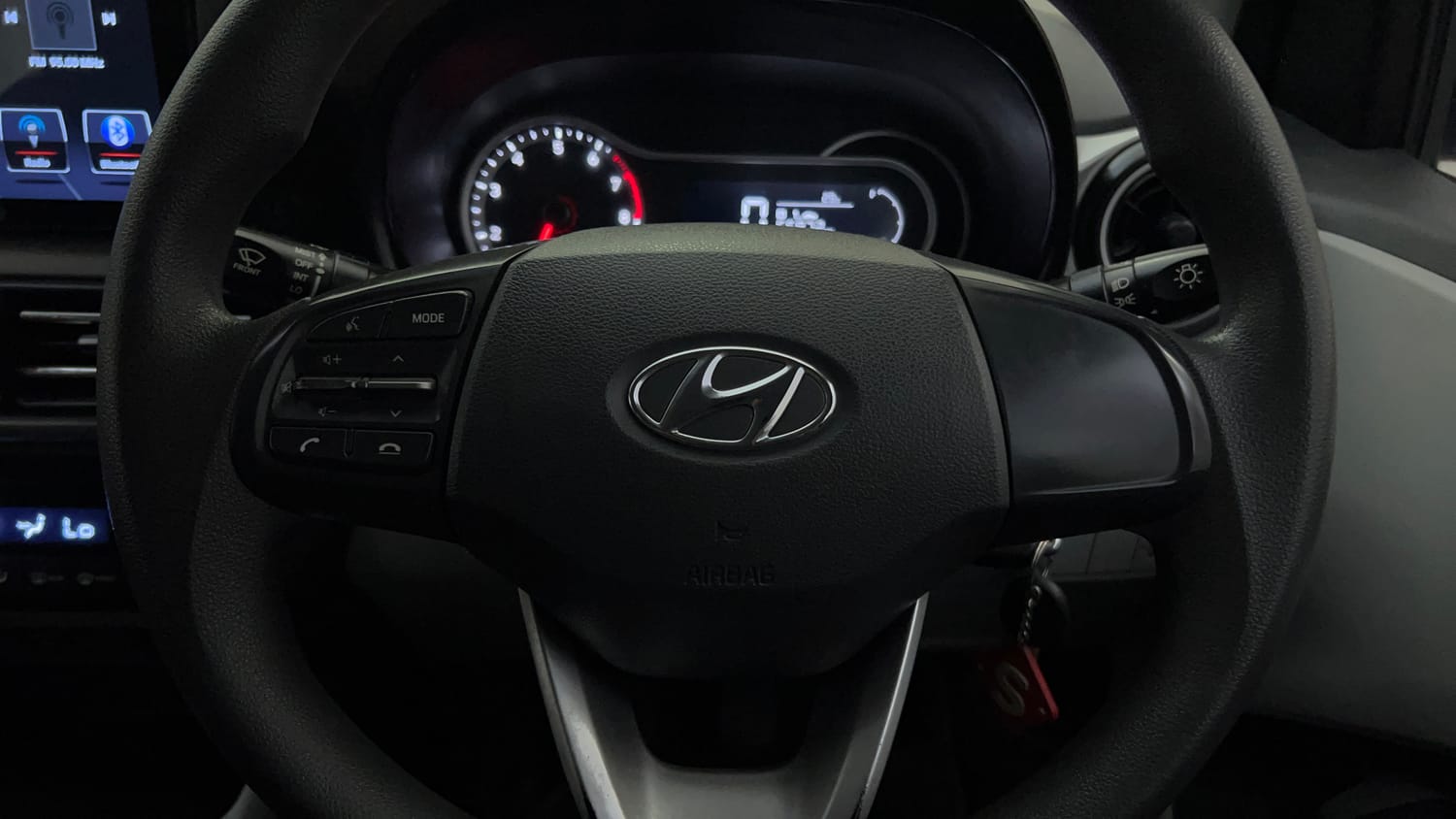 Used 2019 Hyundai Grand i10 Nios Sportz 1.2 Kappa VTVT Petrol Manual top_features Airbags