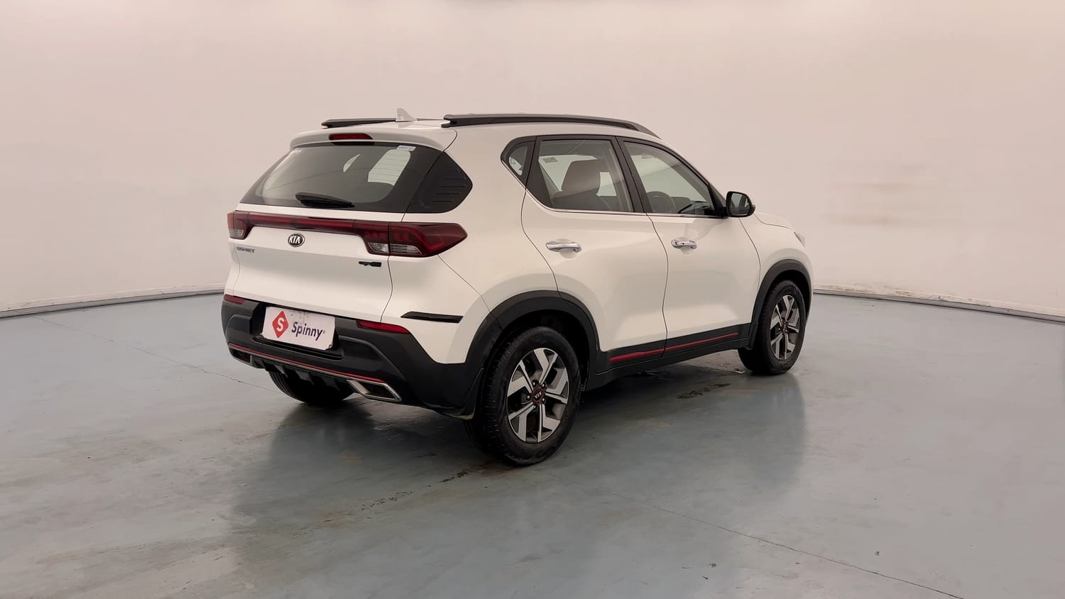 Used 2021 Kia Sonet GTX Plus 1.5 AT Diesel Automatic exterior RIGHT REAR CORNER VIEW
