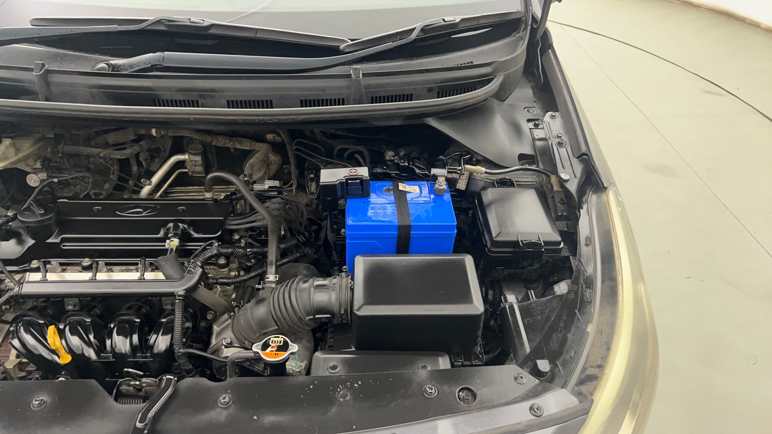 Used 2017 Hyundai Elite i20 Sportz 1.2 Petrol Manual engine ENGINE LEFT SIDE VIEW
