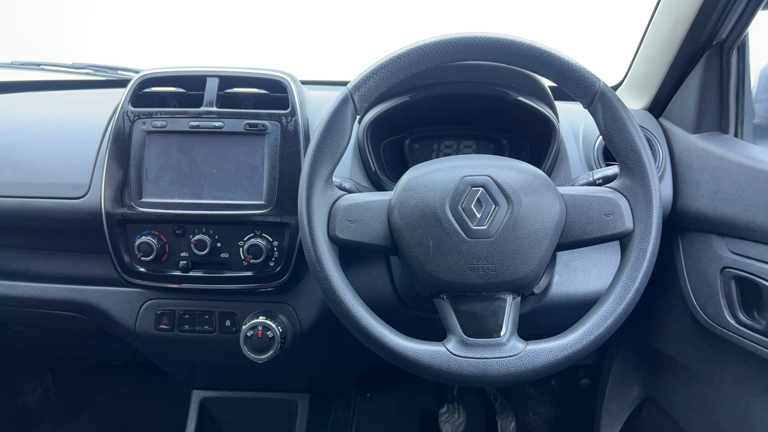 Used 2017 Renault Kwid 1.0 RXT AMT Petrol Automatic interior STEERING VIEW