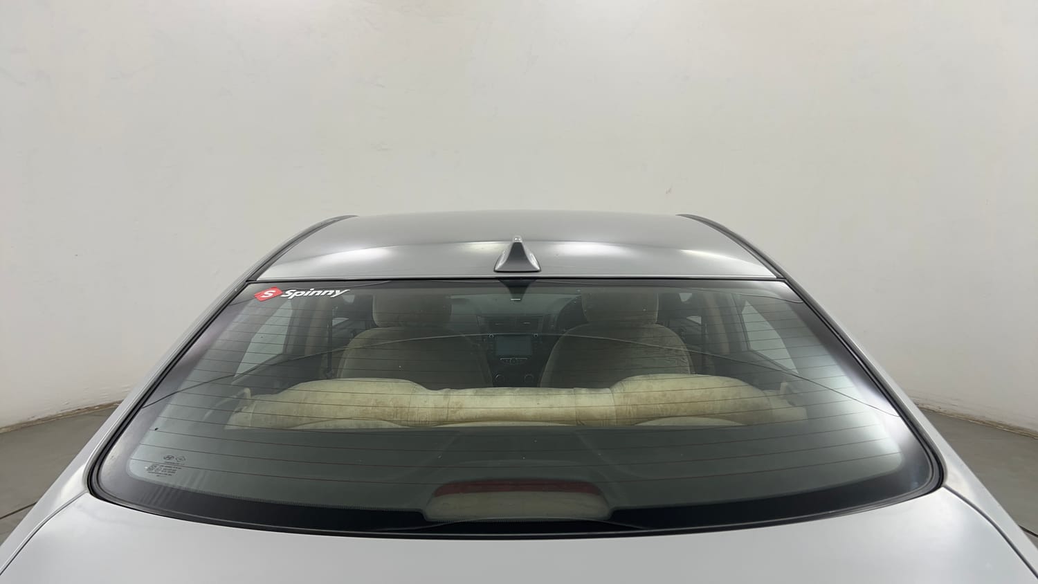 Used 2016 Hyundai Verna 1.6 VTVT SX AT Petrol Automatic exterior BACK WINDSHIELD VIEW