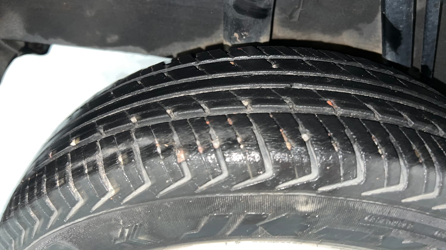 Used 2018 Renault Kwid RXL Petrol Manual tyres RIGHT REAR TYRE TREAD VIEW