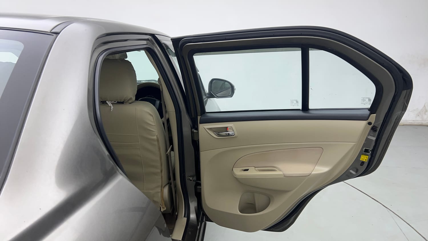 2016 Maruti Suzuki Swift Dzire VXI-20
