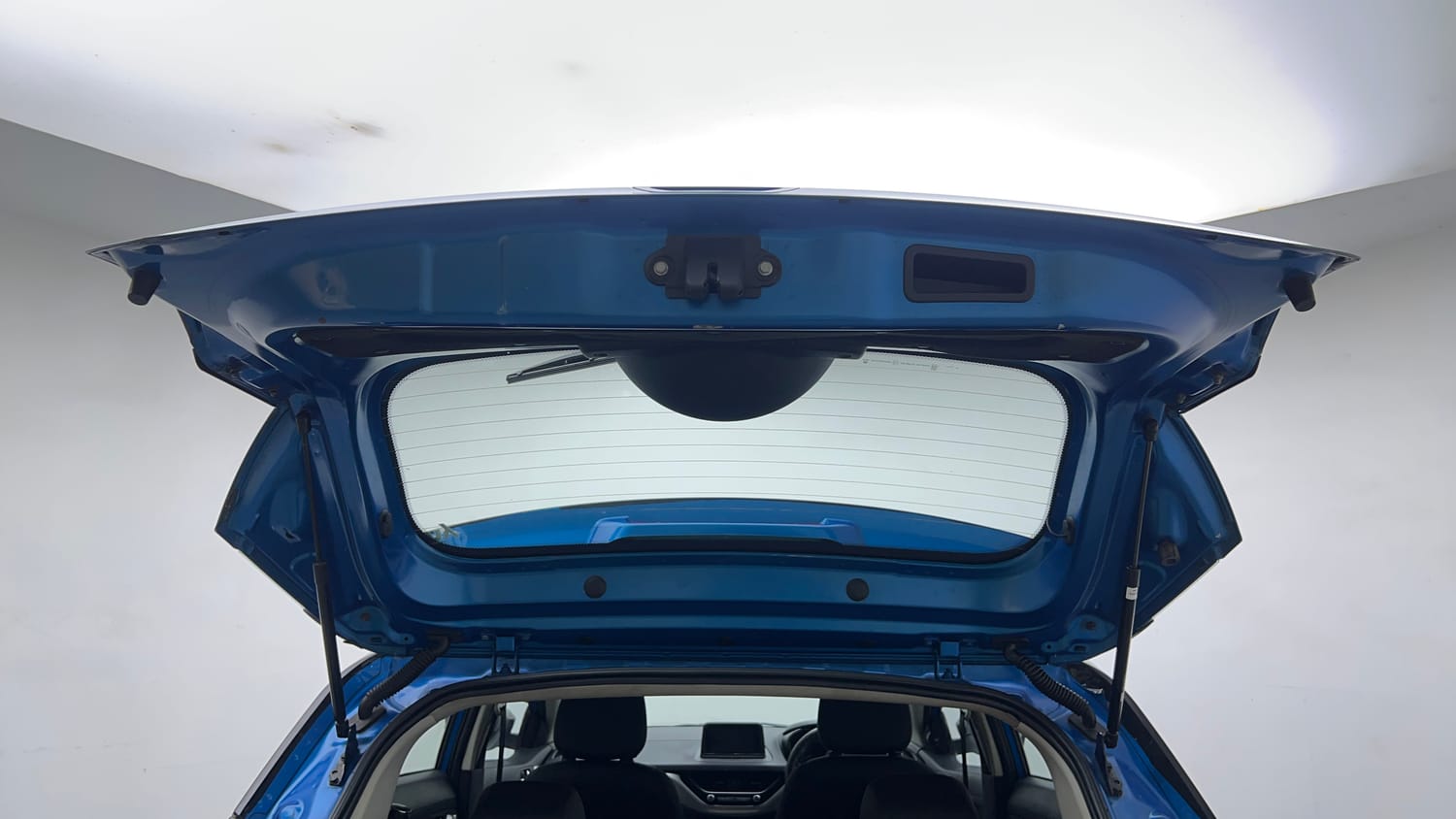 2018 Tata Nexon XZ Plus-24