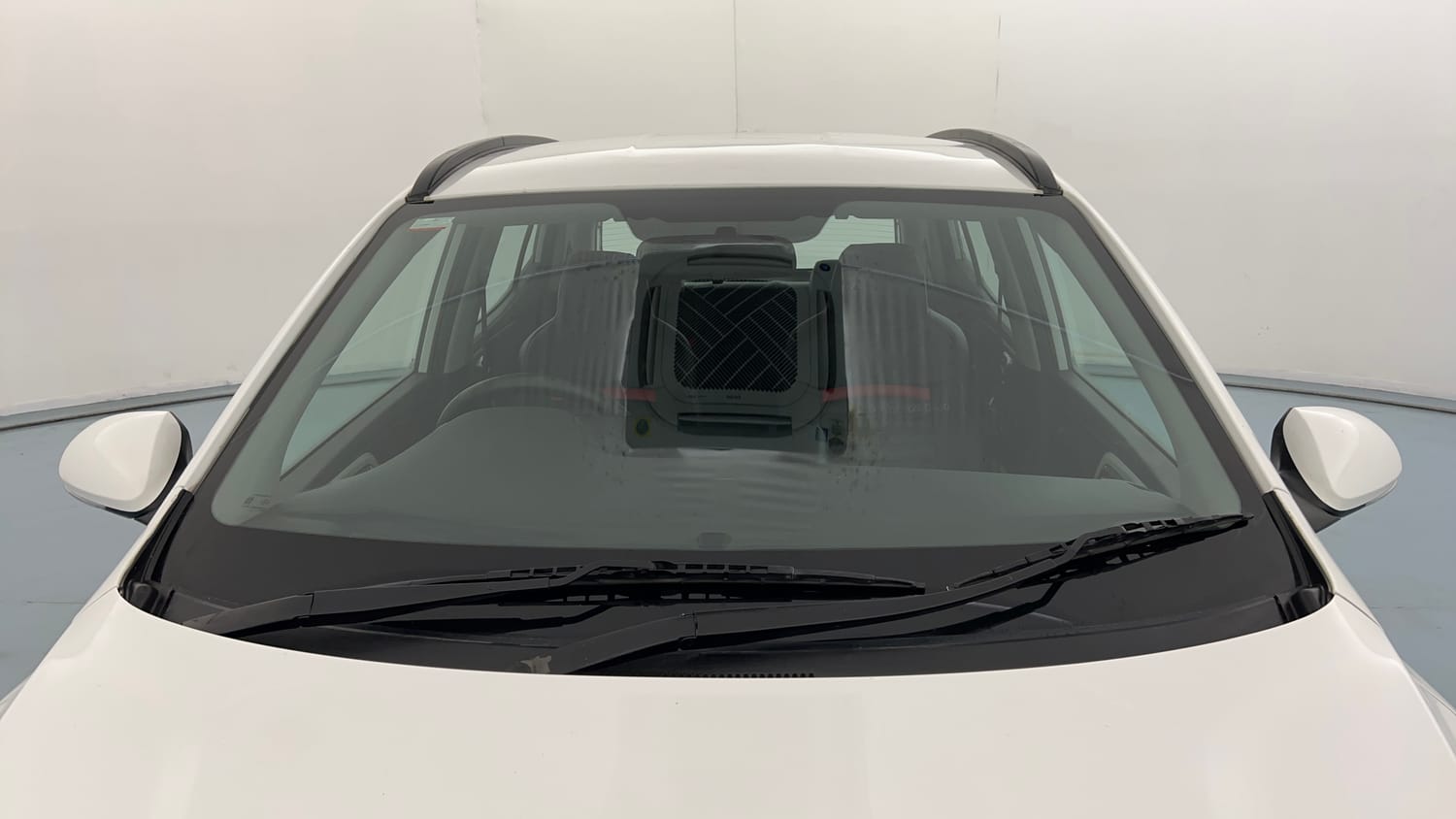 Used 2022 Hyundai Grand i10 Nios Asta 1.2 Kappa VTVT Petrol Manual exterior FRONT WINDSHIELD VIEW