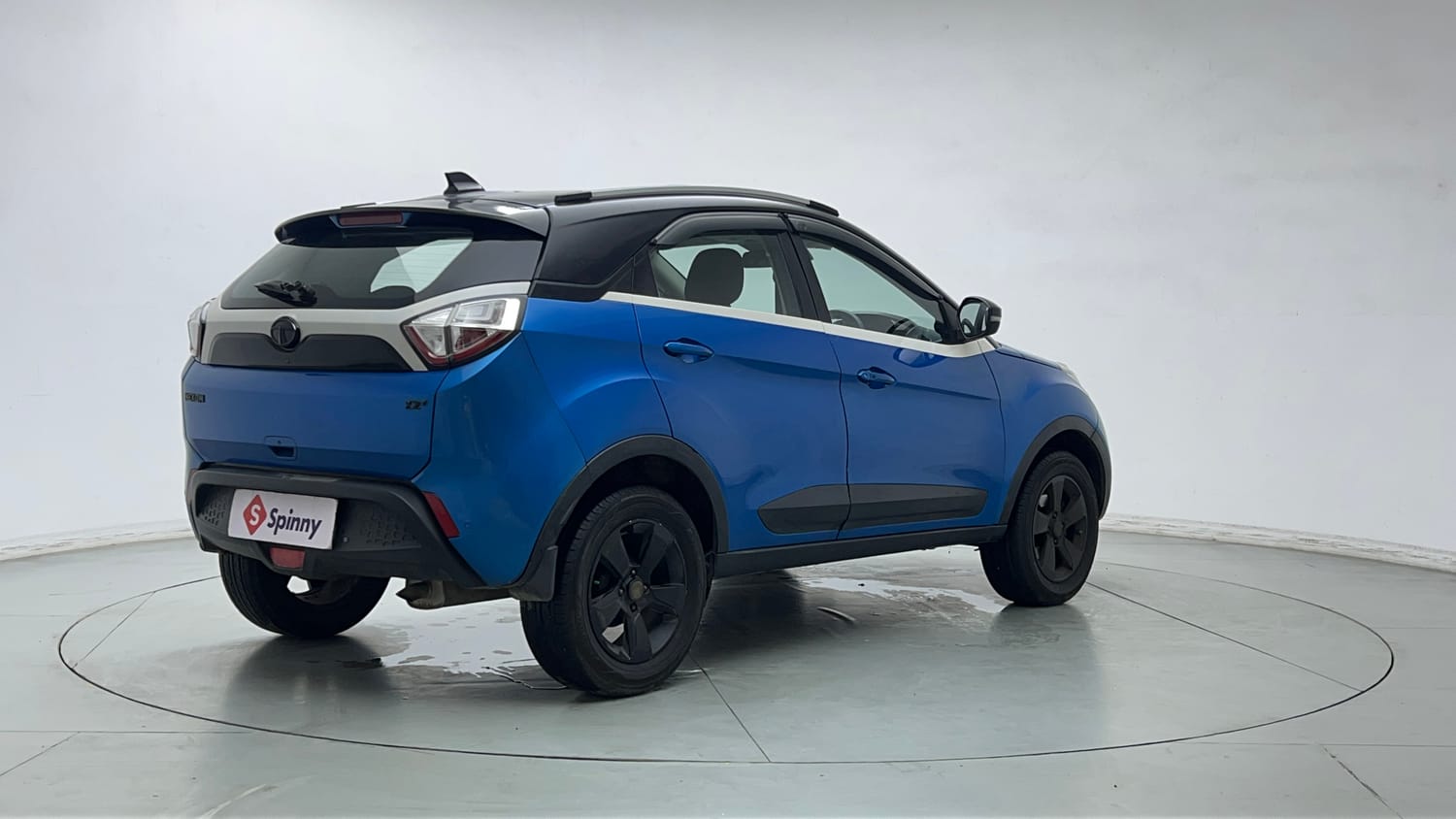 2018 Tata Nexon XZ Plus-4