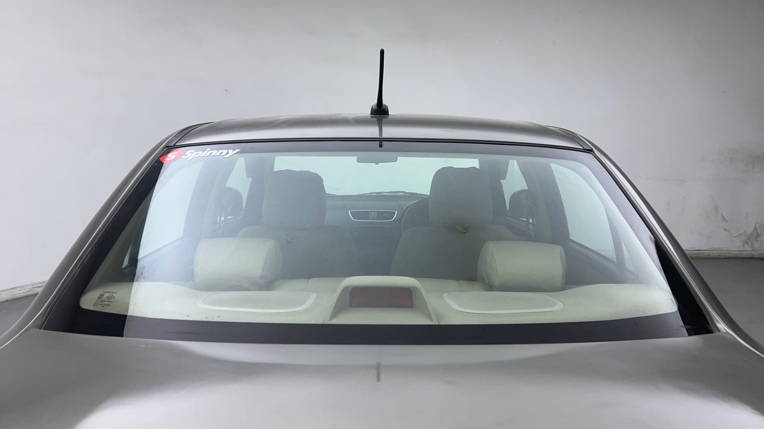 2016 Maruti Suzuki Swift Dzire VXI-9