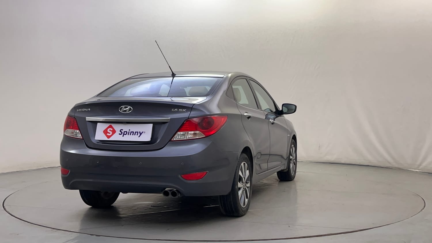 Used 2013 Hyundai Verna Fluidic 1.6 VTVT SX Opt AT Petrol Automatic exterior RIGHT REAR CORNER VIEW