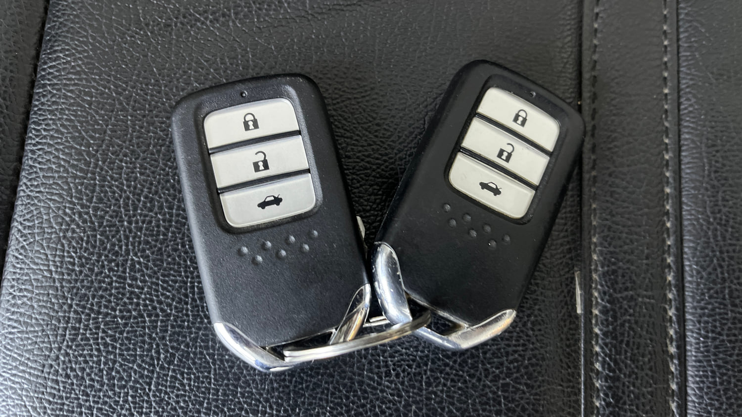 Used 2015 Honda City VX CVT Petrol Automatic extra CAR KEY VIEW
