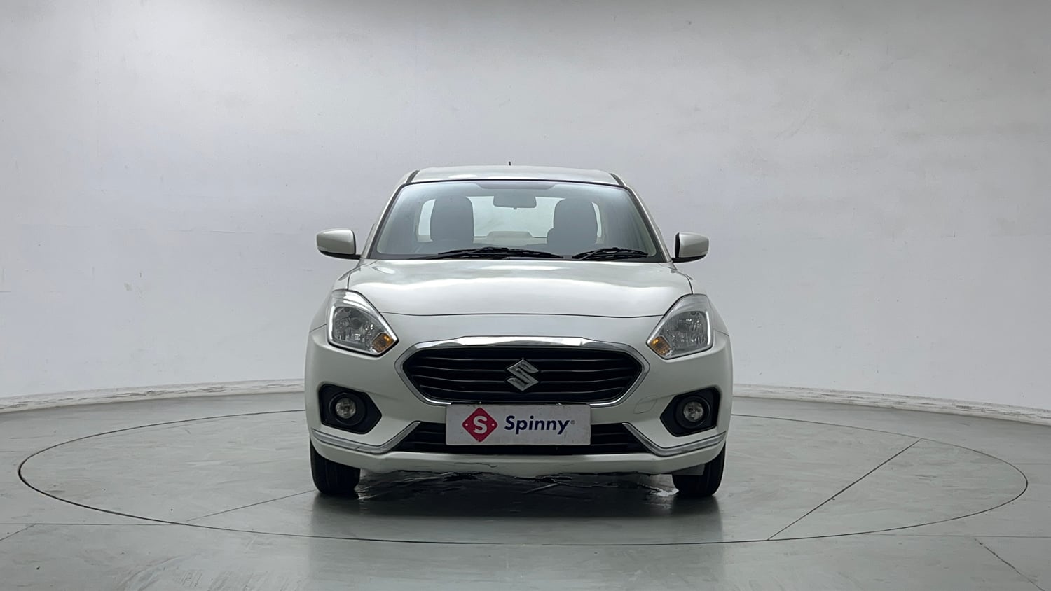 Used 2018 Maruti Suzuki Dzire VXi AMT Petrol Automatic exterior FRONT VIEW