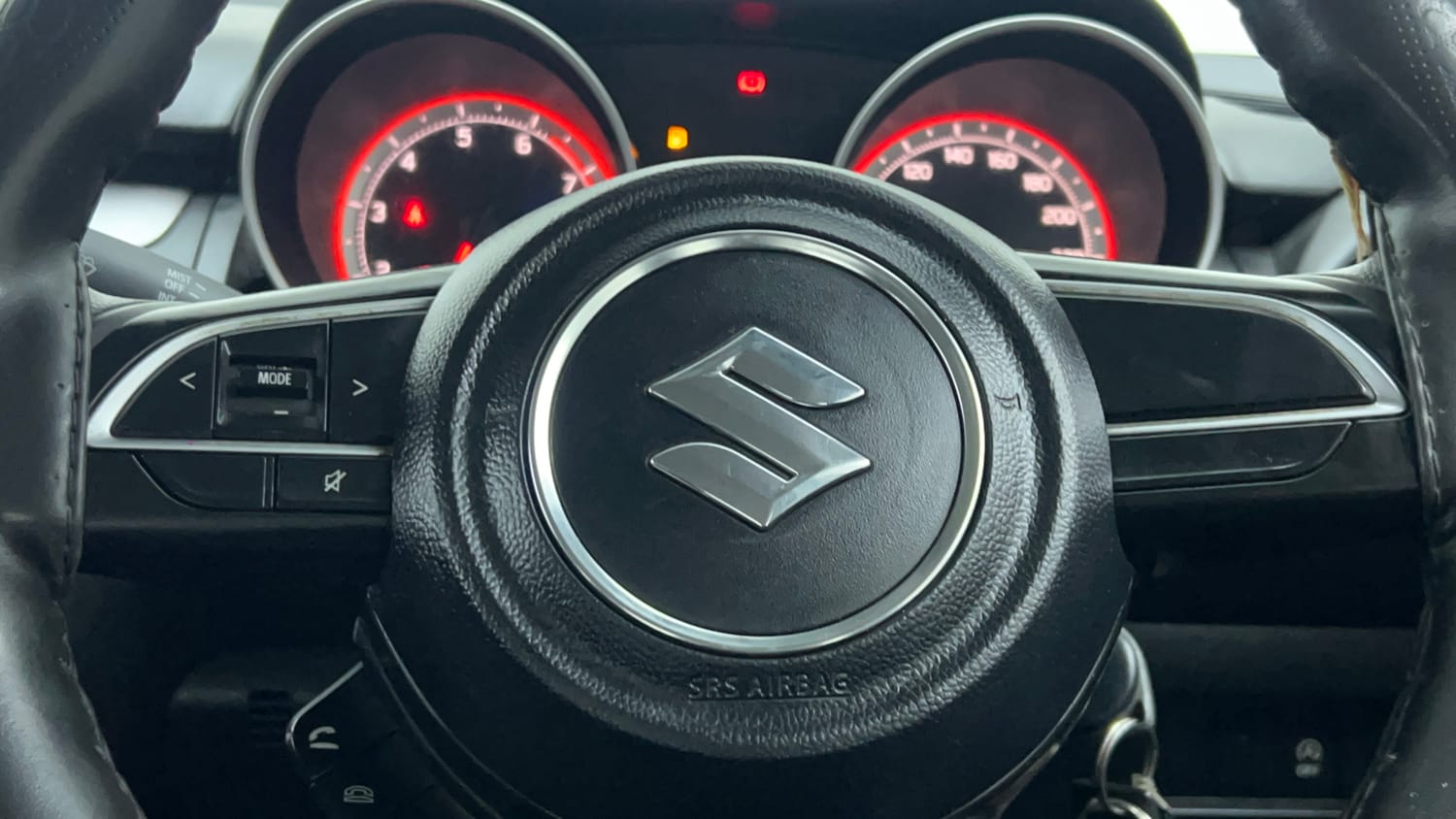 2021 Maruti Suzuki Swift VXi-43