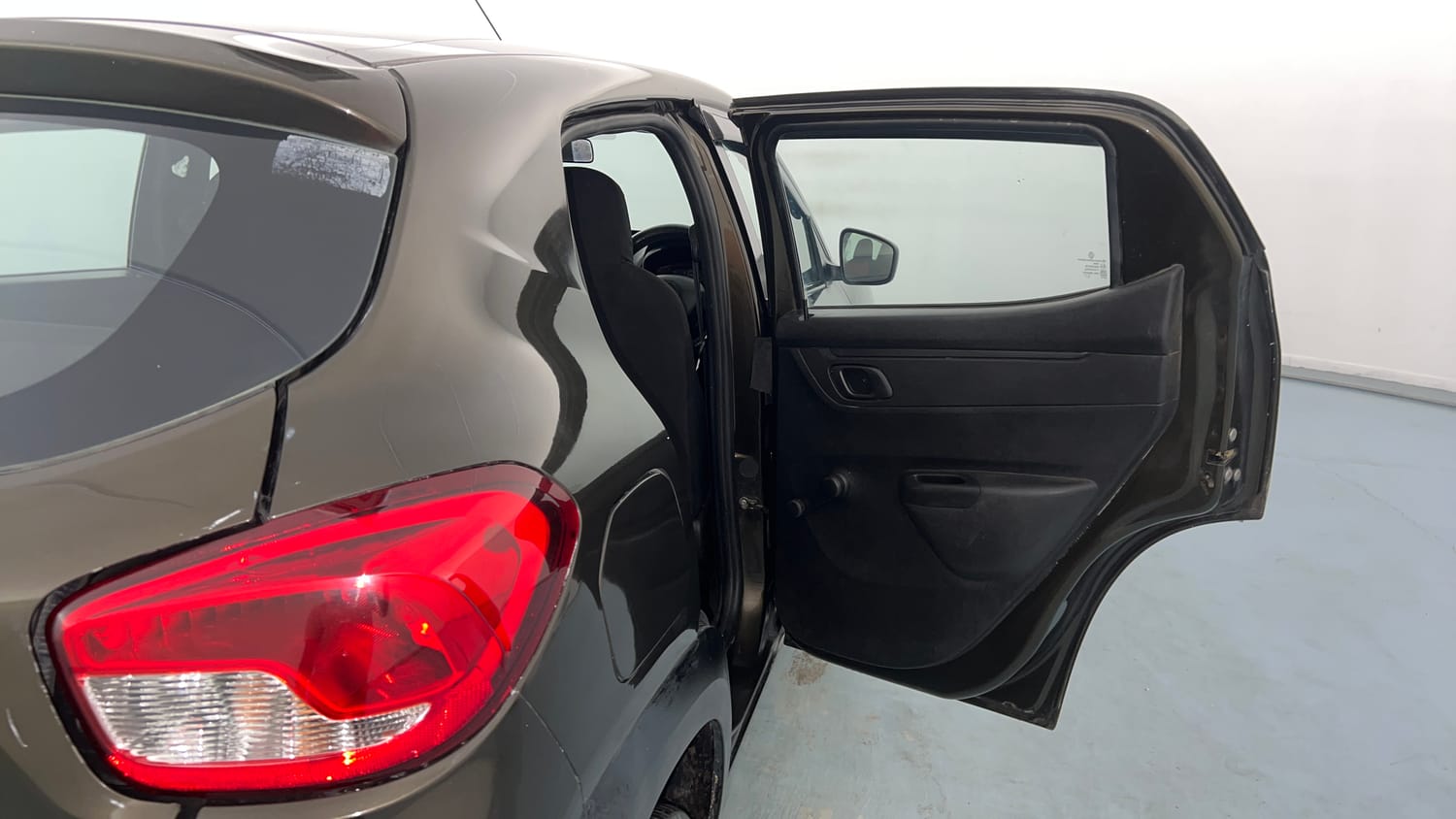 Used 2018 Renault Kwid RXL Petrol Manual interior RIGHT REAR DOOR OPEN VIEW