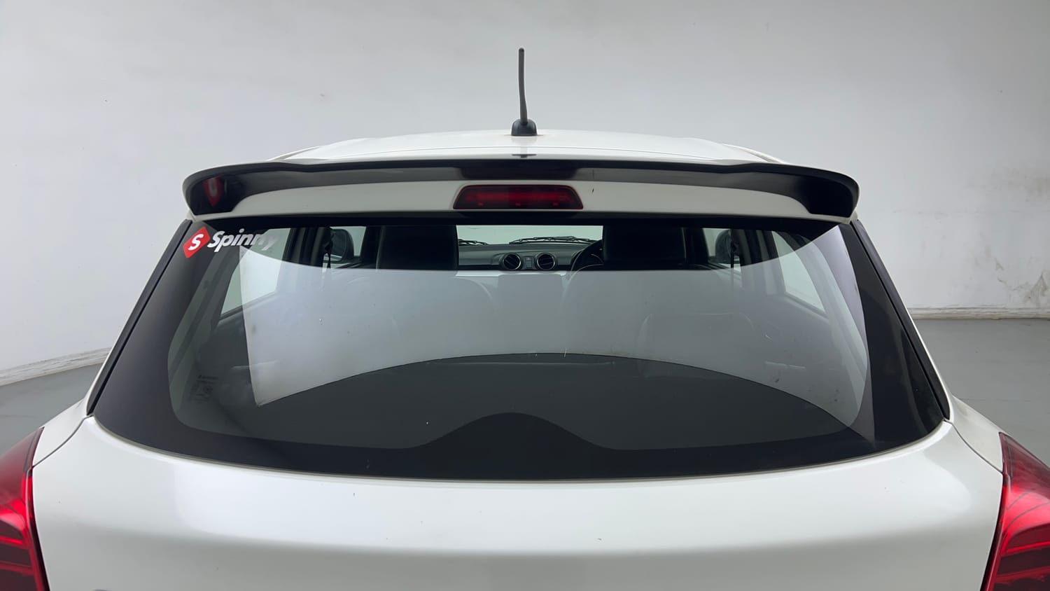 2021 Maruti Suzuki Swift VXi-9