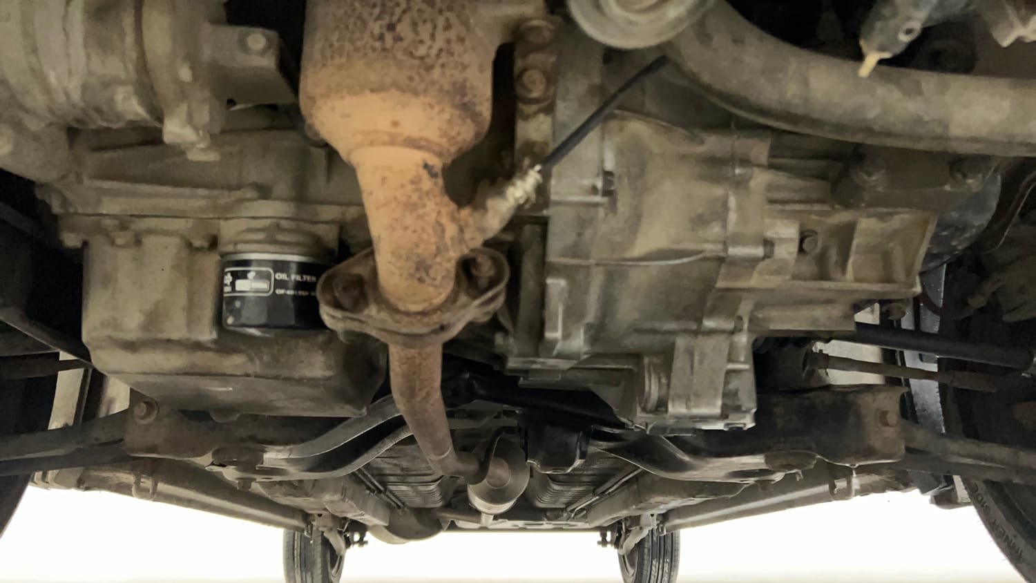 Used 2015 Maruti Suzuki Wagon R VXI Petrol Manual extra FRONT LEFT UNDERBODY VIEW