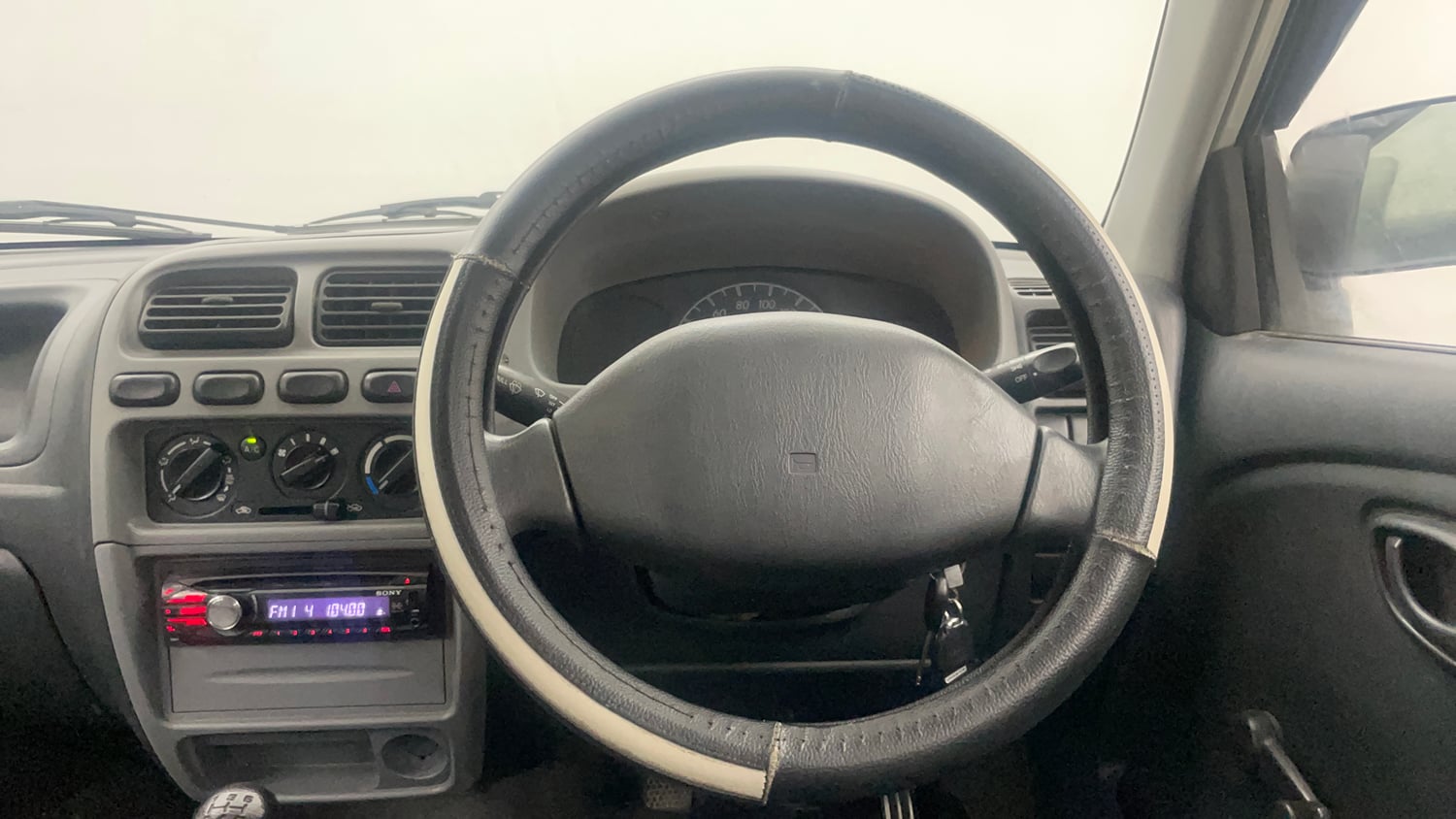 Used 2012 Maruti Suzuki Alto LXi BS-IV Petrol Manual interior STEERING VIEW