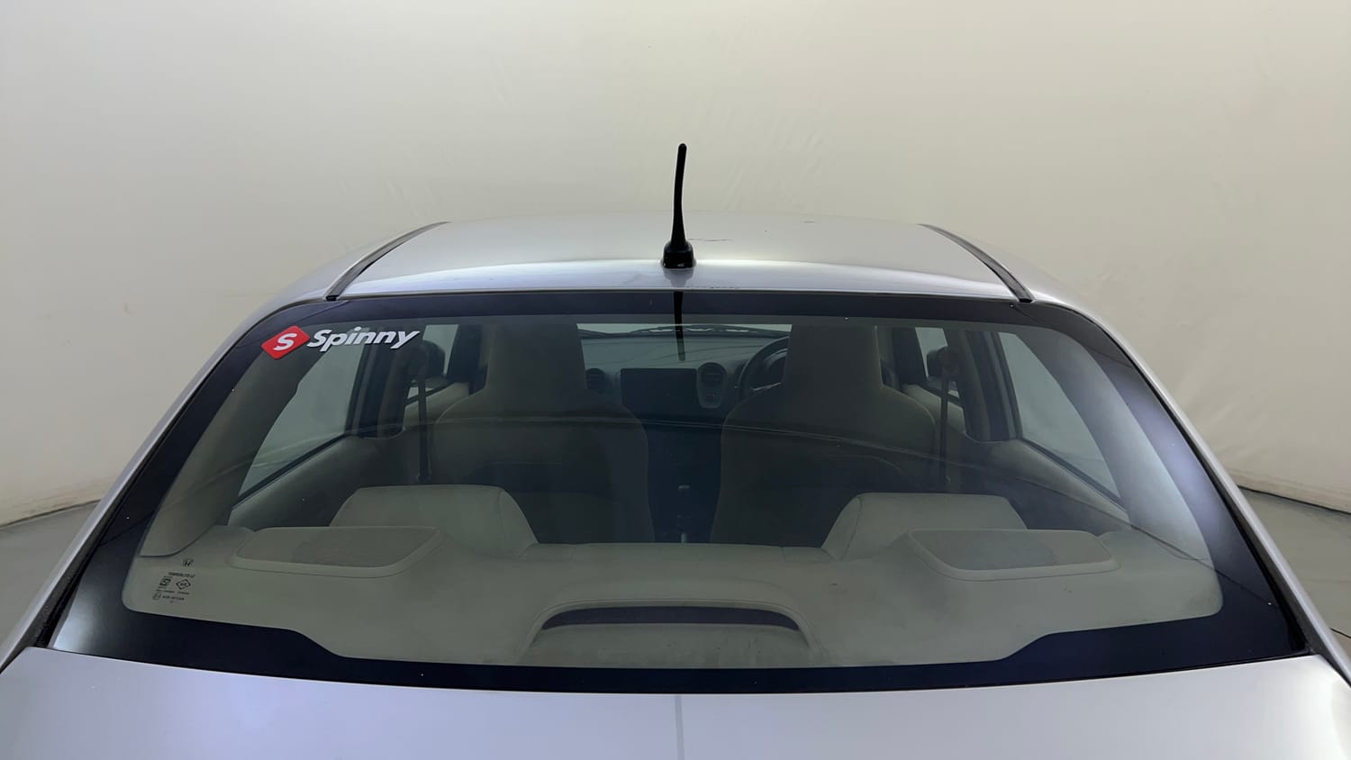 Used 2013 Honda Amaze 1.2 EX i-VTEC Petrol Manual exterior BACK WINDSHIELD VIEW